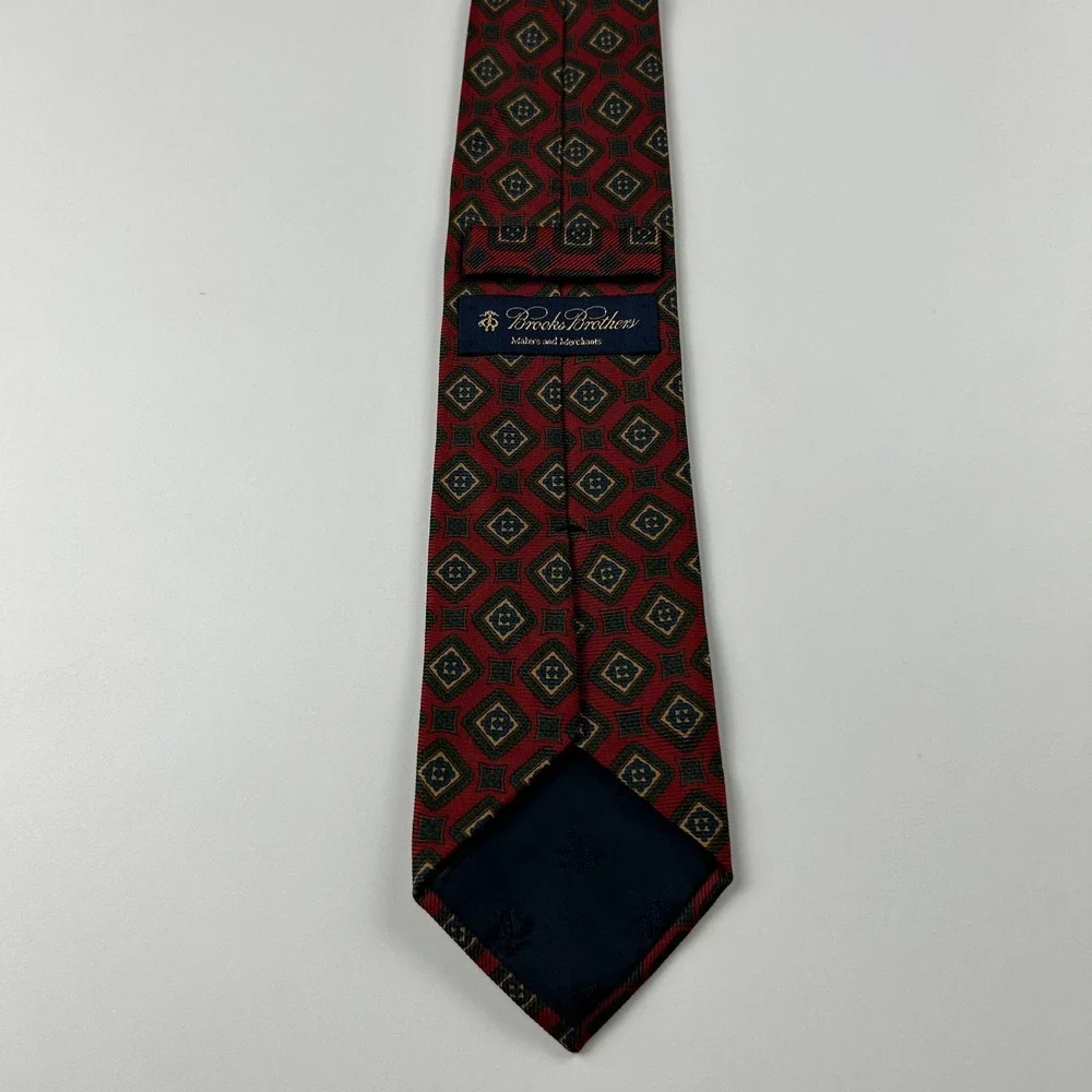 Vintage Brooks Brothers Makers and Merchants Burgundy Geometric Silk‎ Tie USA